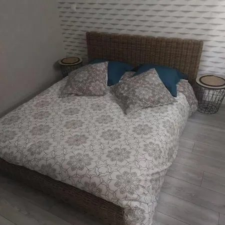 Gite Au Coeur Des Chateaux Monteaux Extérieur photo